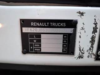 Renault D16 2017 - / ONLY:497760 KM / THERMOKING / PLATFORM 2TON / LWDS / BED / DATALOG / FULL-AIR / AUTOMATIC / EURO-6 / 2017 image 39