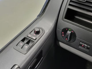 Volkswagen Transporter 2012 - 2.0TDI L2/H1 Trekhaak APK tot 05-2027 obrazek 14