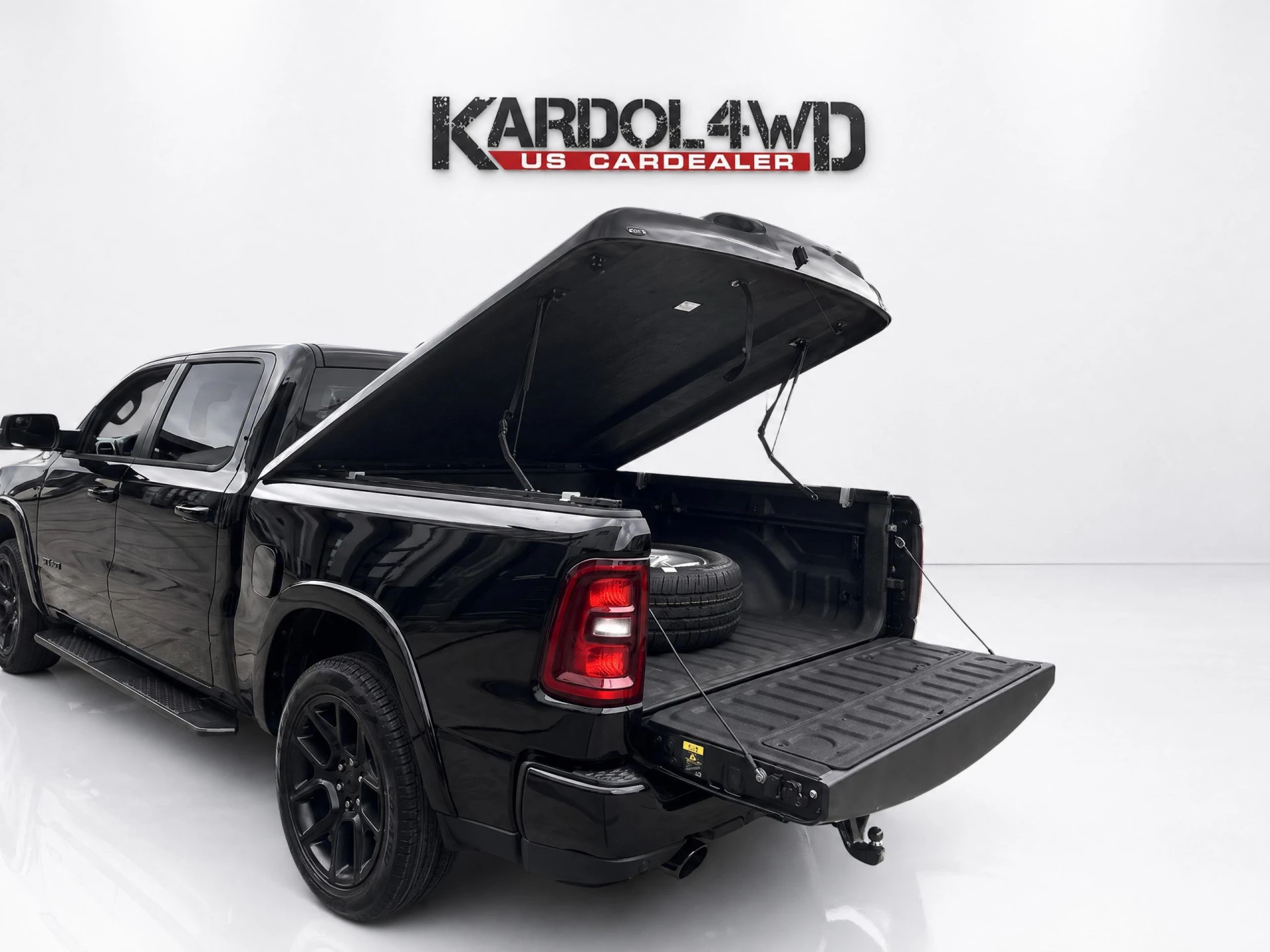 RAM 1500 2024 - LARAMIE Laramie Hurricane, BPM VRIJ | Incl. Tonneau cover |Panoramadak | Bijrijders scherm| Adaptieve Cruise Control! afbeelding 4