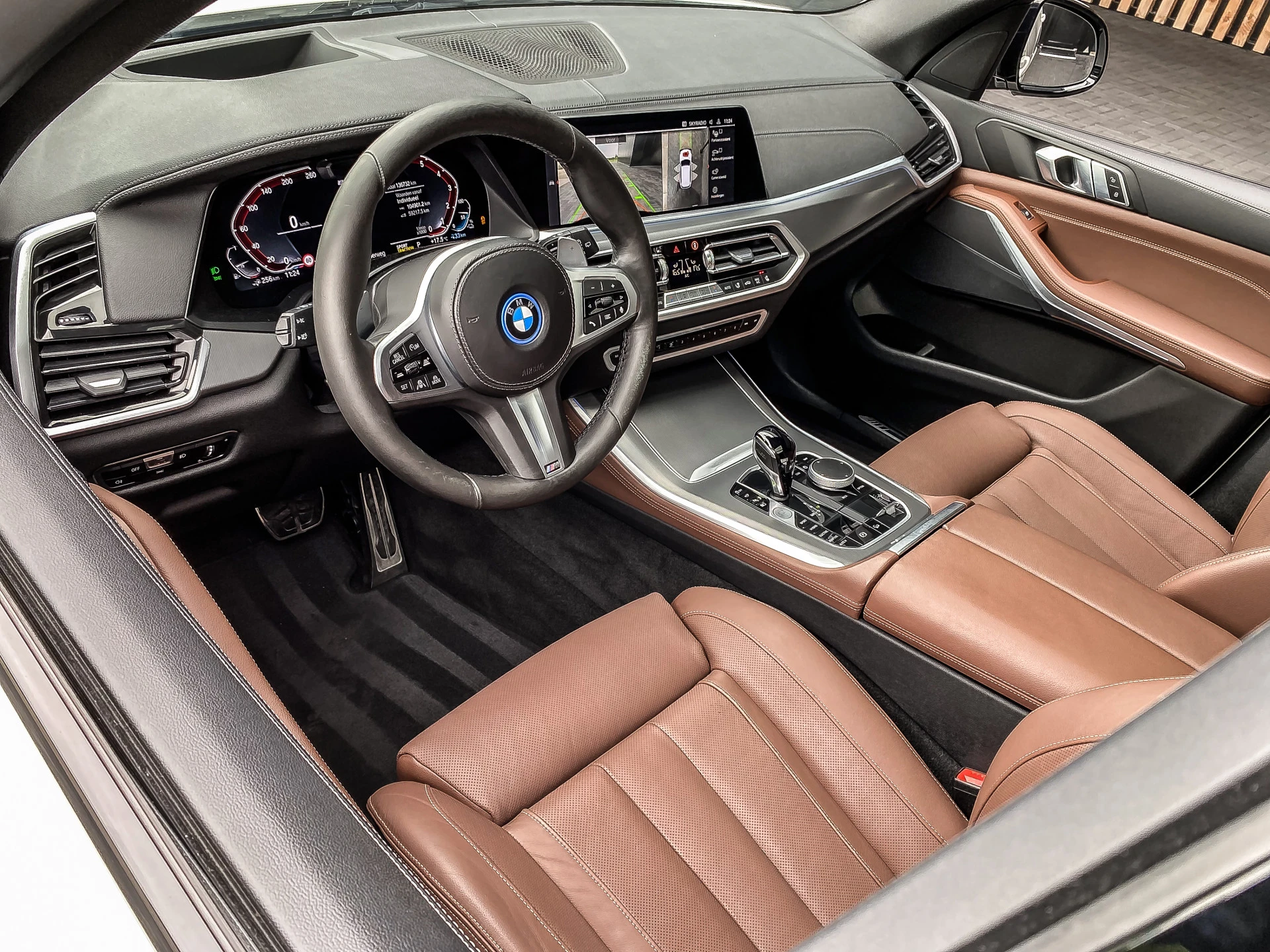 BMW X5 2022 - xDrive45e 394PK Automaat High Executive M-Sport afbeelding 6