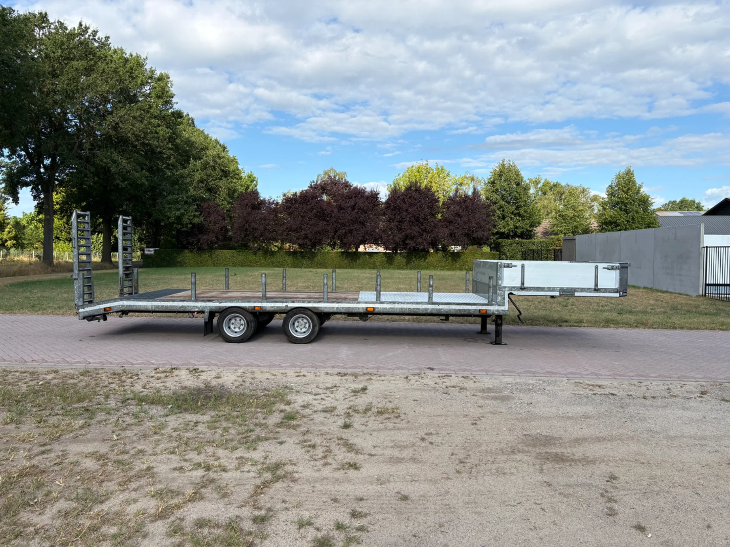 Veldhuizen SDO 2011 - Be oplegger 8 ton semi dieplader bj 2011 afbeelding 1