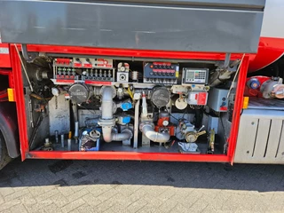 Mercedes-Benz Actros 2012 - 2842 6x2 ADR LAG 22.000 Liter 4 Comp. Apk imagen 11