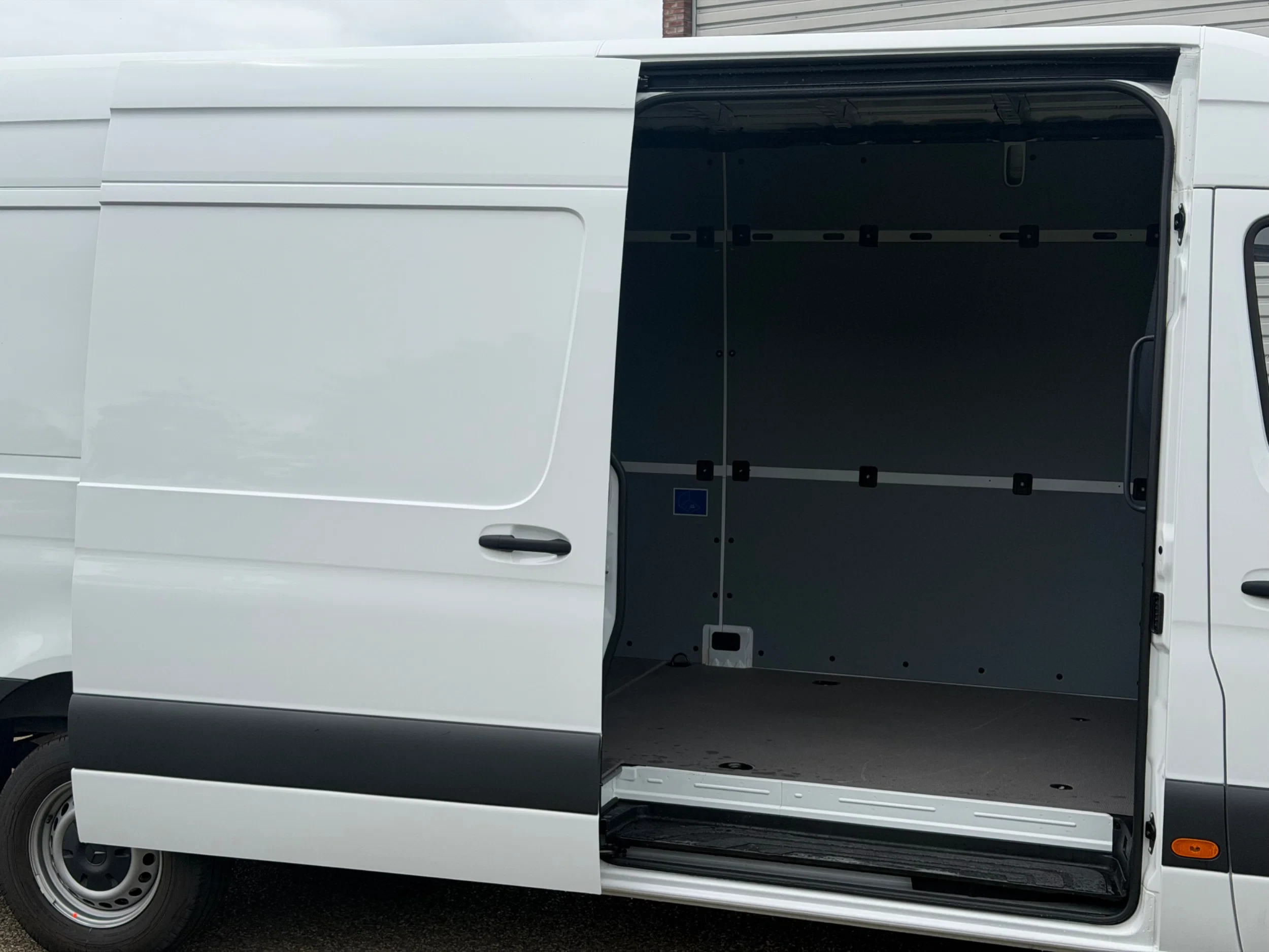 Mercedes-Benz Sprinter 2024 - 317CDI L3H2 Laadklep Airco Cruisecontrol NIEUW BPM VRIJ afbeelding 7
