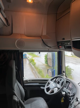 DAF XF480 2018 - SuperSpaceCab 4X2 *Volumen-SZM*verst. Sattelplatte*Dachklima*Volluft* obrazek 48