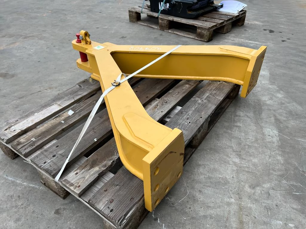 Cat - D6R / D6T Zugmaul / Trekhaak obrázek 5