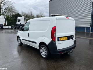 Fiat Doblò 2018 - Cargo 1.4 T-Jet Natural Power Euro 6 (Benzine, CNG) Just 60.491 Km! obrazek 2