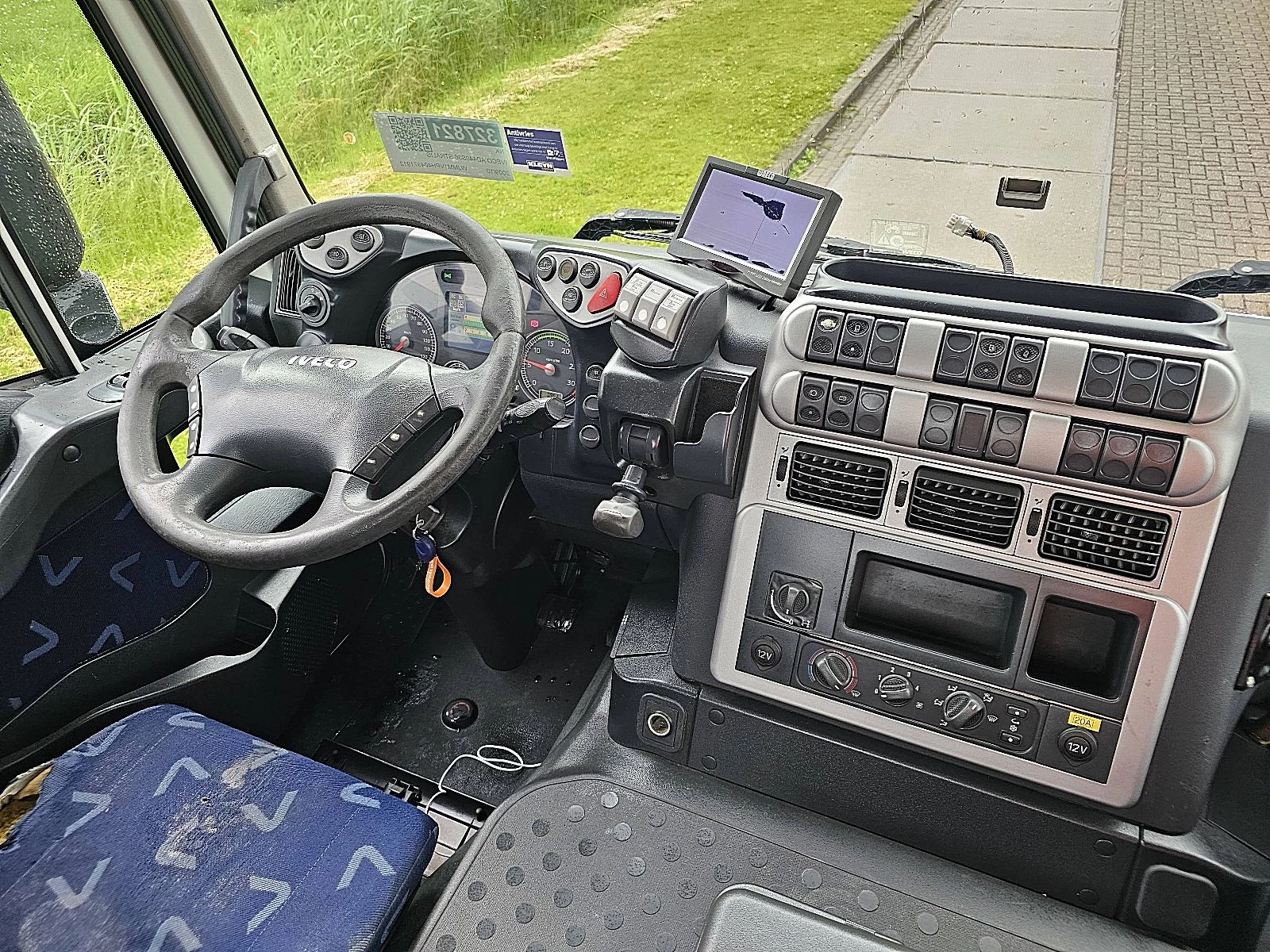 Iveco Stralis 2009 - AD440S36 imagen 8