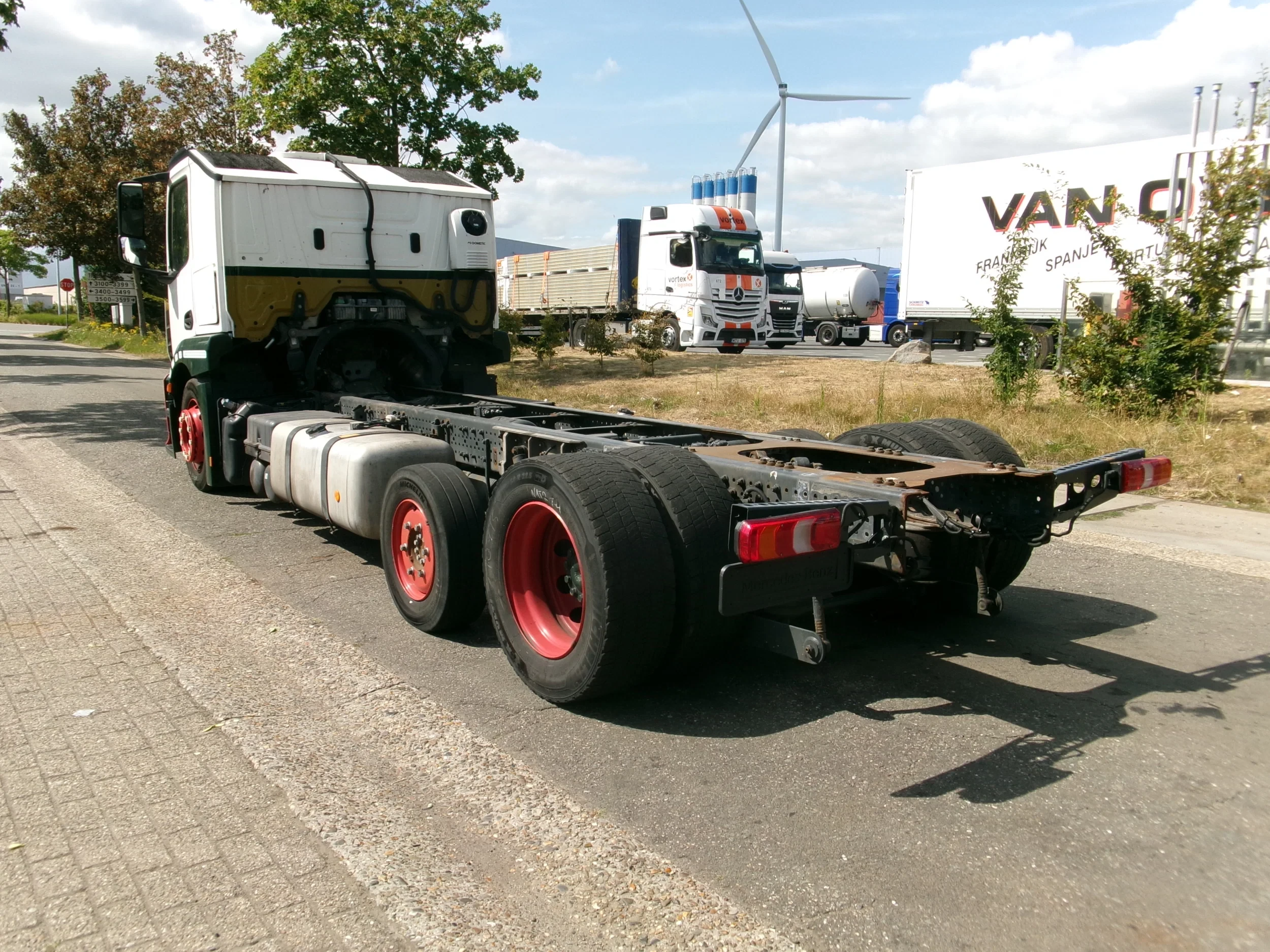 Mercedes-Benz Actros 2016 - 2340 LL 6X2 NL TRUCK afbeelding 6