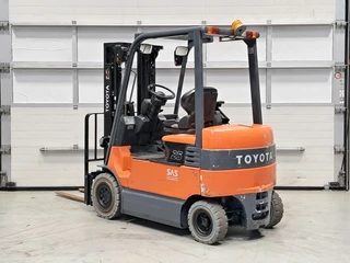Toyota 2013 - 7FBMF25 afbeelding 3 miniatuur