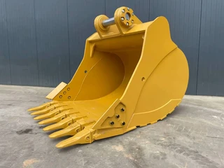 Cat 2026 - 352F - TB image 3 thumbnail