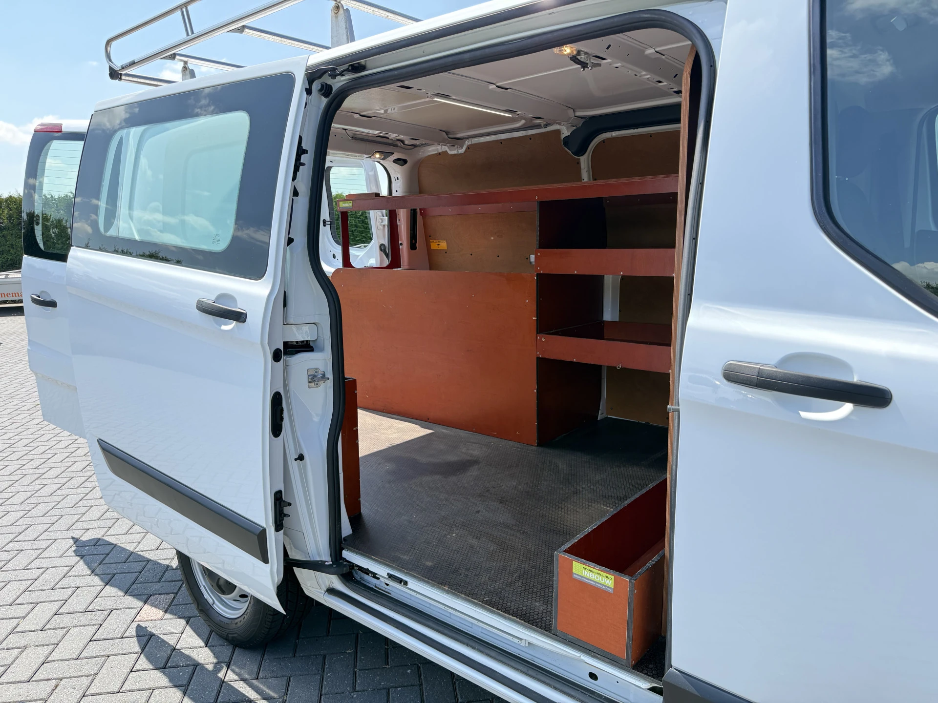 Ford Transit Custom 2019 - 2.0 TDCI / L1H1 / 1e EIG. / 40.176 KM! / TREKHAAK / IMPERIAAL / INRICHTING / AIRCO / 3-ZITS afbeelding 9