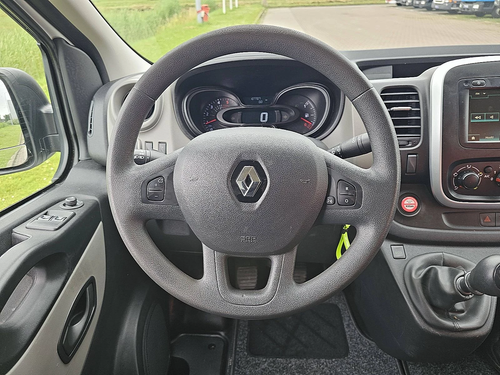 Renault Trafic 2019 - 1.6 DCI Bild 11