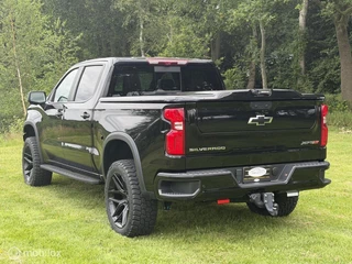 Chevrolet Silverado 2024 - USA ZR2 6.2 V8 imagen 7
