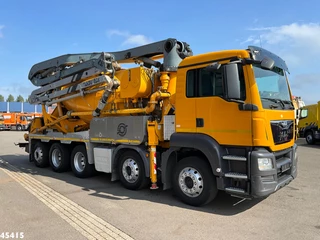 MAN TGS 2015 - 35.440 Euro 6 10x4 CIFA 12m³ Mixer + CIFA pump Just 200.228 km! image 4