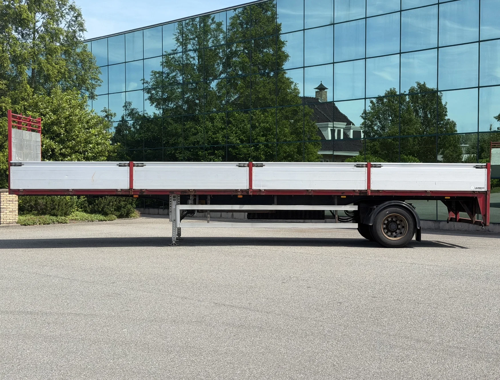 DRACO 2000 - TXA 122 STUURAS 1045x249 CM BINNEN KLEPPEN CITY TRAILER immagine 2