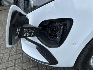 Mercedes-Benz EQV 2025 - 300 90 kWh 6/7/8-Persoons Facelift Model L2 image 26
