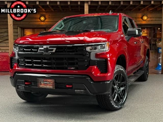 Chevrolet Silverado 2024 - Trailboss 6.2 V8 image 3