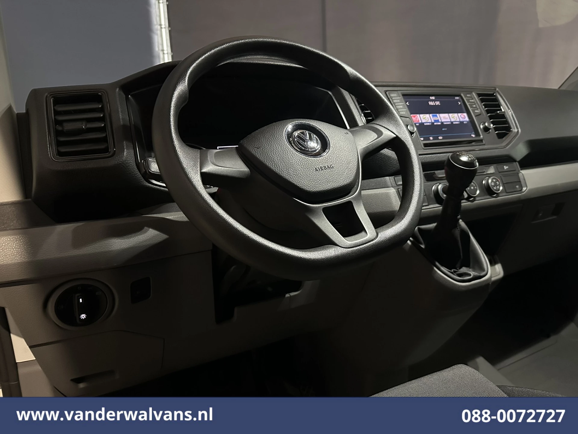 Volkswagen Crafter 2020 - 2.0 TDI 140pk L3H3 L2H2 Euro6 Airco | Camera | Apple Carplay | Cruisecontrol image 15