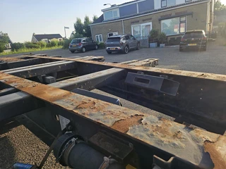 Krone SD / REAR SLIDER / DUTCH CHASSIS / BPW DRUM. 2015 - N/A obrazek 13