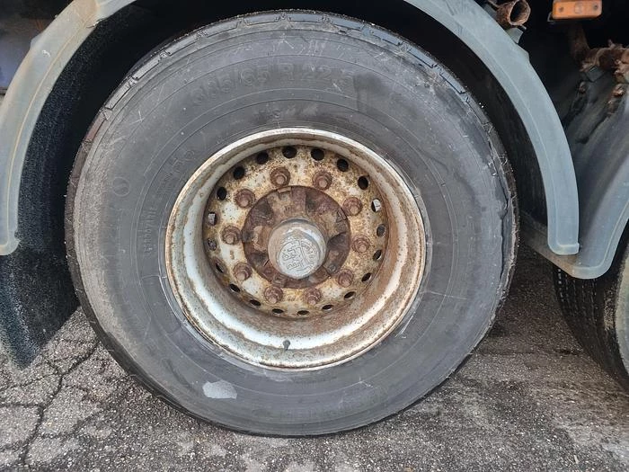Pacton TXD 339 | Air suspension | BPW ECO P drum 2004 Bild 10