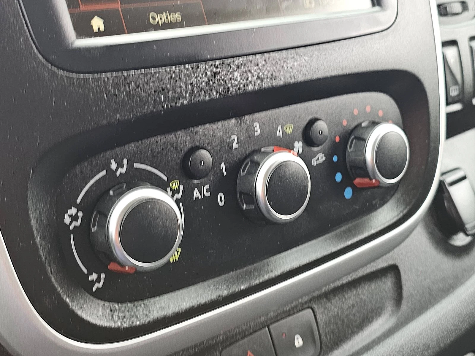 Renault Trafic 2021 - 2.0 DCI image 13