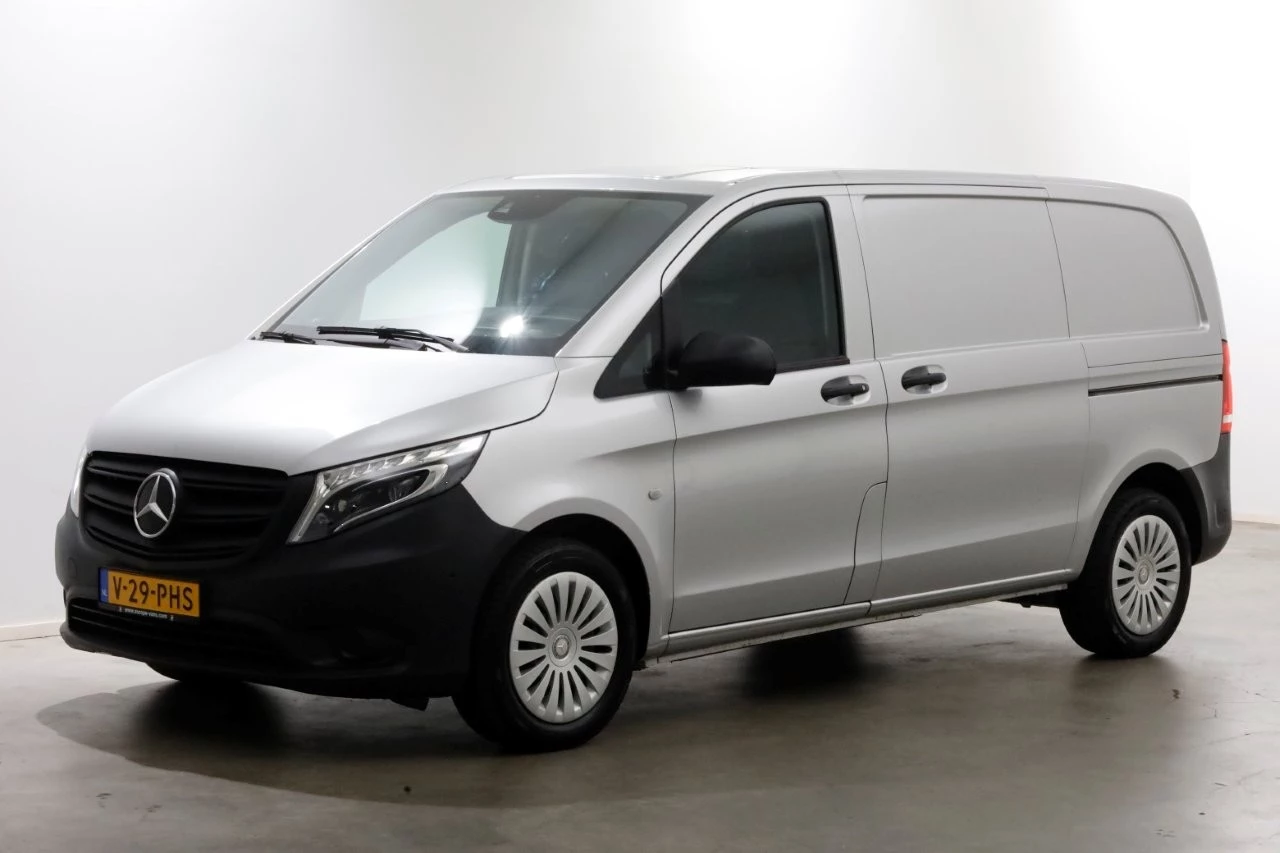 Mercedes-Benz Vito 2022 - 114 CDI 136pk Compact 9G Automaat 2x Schuifdeur/LED/Camera/Inrichting 11-2022 image 10