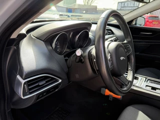 Jaguar XE 2018 - 2.0 Prestige bj.2018 Autom|Camera|Navi|Nap. imagem 19