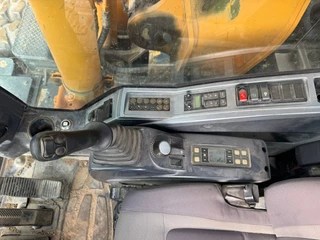 Hyundai Robex 180W-9A 2015 - N/A image 27