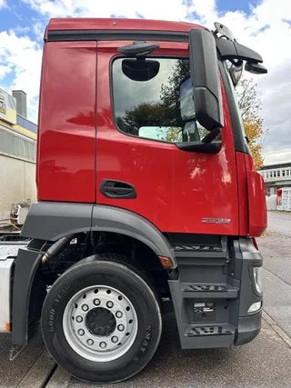 Mercedes-Benz N/A 2018 - 2532 LL 6x2 LANGES Fahrgestell Intarder Lenkachse imagem 7