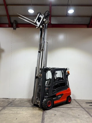 Linde E30 2019 afbeelding 3 miniatuur