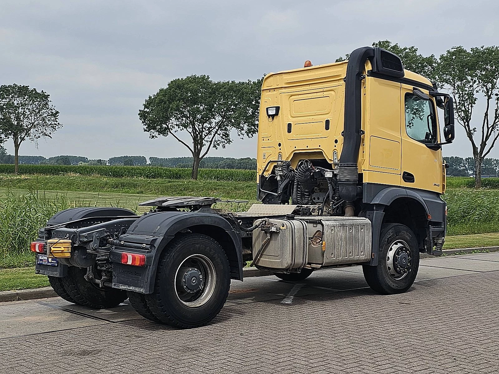 Mercedes-Benz 2020 - AROCS 2043 AS Bild 3