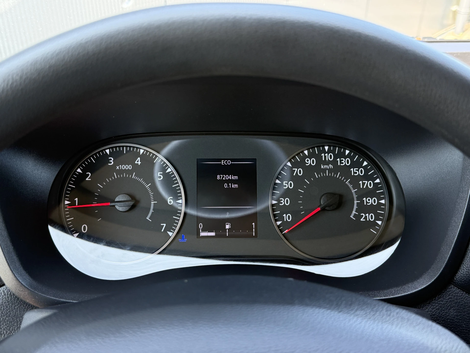 Renault Master 2023 - 2.3 dCi 136 PK / L2H2 / 1e EIG. / TREKHAAK / AIRCO / CRUISE / NAVI / CAMERA / 3-ZITS / LED afbeelding 10