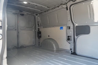 Ford E-Transit Custom 2026 - 340 L2H1 Limited 71 kWh 218pk | 2x Schuif | DDS LED | 360 Camera | B&O | ACC | Navi | Verwarmd stuurwiel | Elek trekhaak | AGR-stoel | Rijklaar immagine 13
