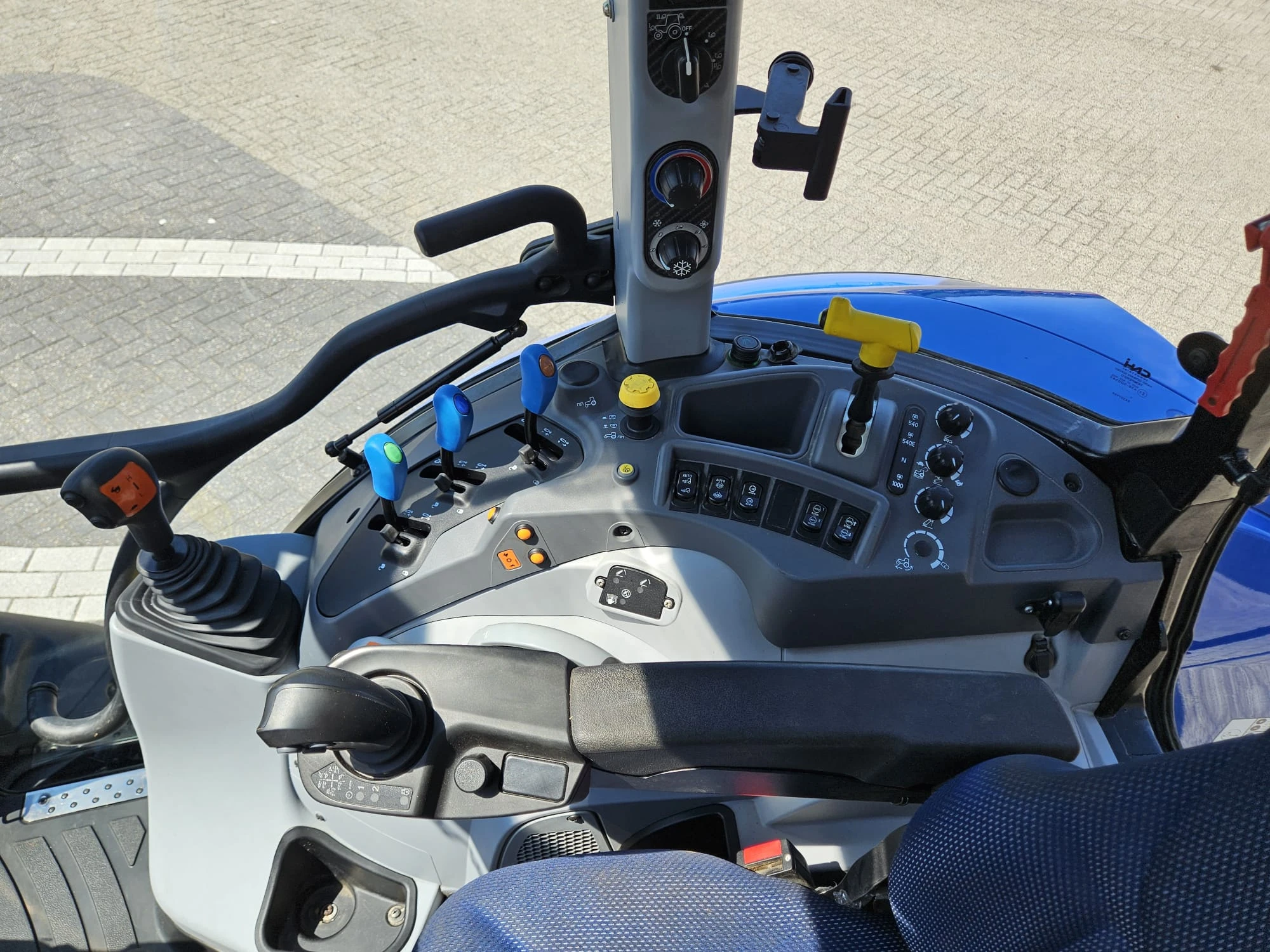 New Holland T5.100 2021 - Electro Command afbeelding 28