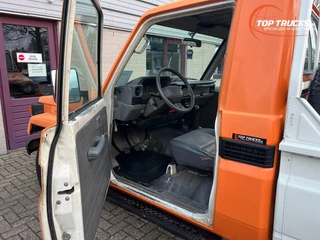 Toyota Land Cruiser 2002 - Landcruiser HZJ79 obrazek 5