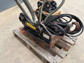 OilQuick N/A 2020 - OQ70/55 - M318D / 320D / 320E / 320F / 323D / 323E zdjecie 3