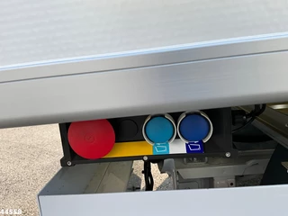 Peugeot e-Expert 2024 - 100% elektrisch kippende zijlader afbeelding 13