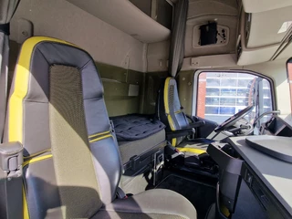 Volvo FH 2020 - 16.750 XL 8x4*4 - Carrier Supra 1150 MT - Bi Temp - Retarder - Loadlift - Bussbygg box immagine 23