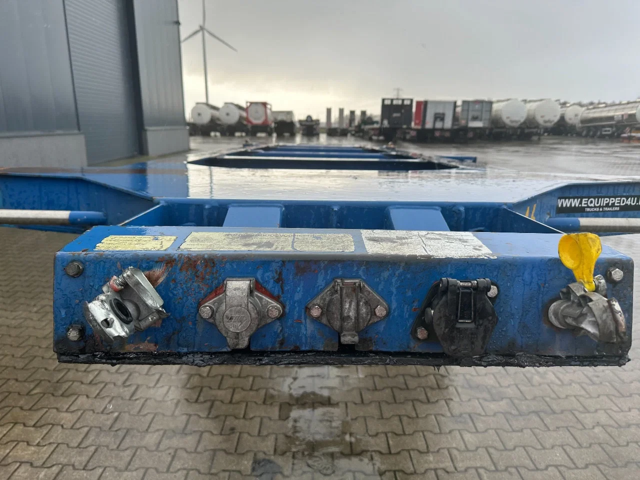 Burg 2003 - 20FT/3-axles / empty weight: 3.290kg / SAF DISC / ADR (EXII, EXII, FL, OX, AT) / LIFTAXLE / NL-Chassis immagine 6