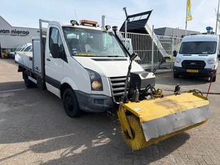 Volkswagen Crafter 2010 - 2.5TDI Openlaadbak Airco Cruisecontrol HIAB 013T + Veeg Machine / Borstel bild 3