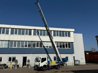 Nissan Cabstar 2017 - 35.13 met paus verhuislift 25 meter afbeelding 1
