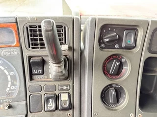Scania R 2002 - R164-580 V8 TOPLINE COLLECTORS ITEM!! / APK 10-2026!! (12+2 MANUAL GEARBOX / RETARDER / AIRCONDITIONING / 2x TANK / ETC.) image 9