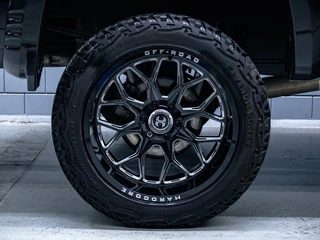 Chevrolet Silverado 2019 - High Country image 8