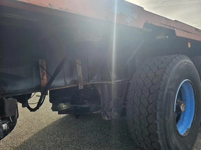 Groenewegen DRO 15-28 | Heavy duty trailer |twistlocks for container 40 ft 2 x 20 ft 20 ft mid.| saf Drum | hardwood floor. 1995 Bild 26
