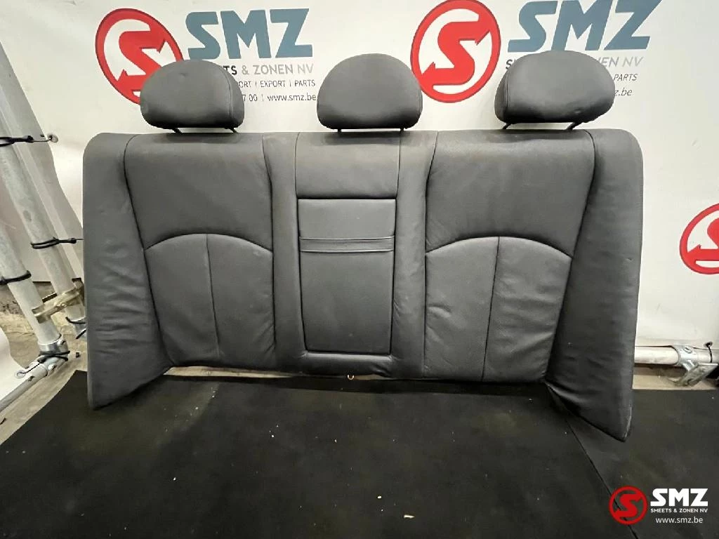 Mercedes-Benz - Occ set interieur met zetels W211 Mercedes Bild 3