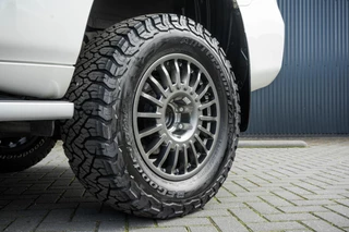 Toyota Land Cruiser 2022 - 2.8D-4D | 204 PK | 4X4 | Vol Opties | Automaat | Luchtvering | 360° camera | Adapt.Cruise | Stoelverw. & -koeling | LED image 35