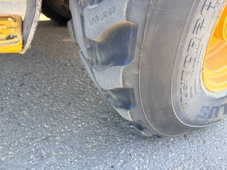 Cat N/A 2017 - 908M | NEW TYRES obrazek 11