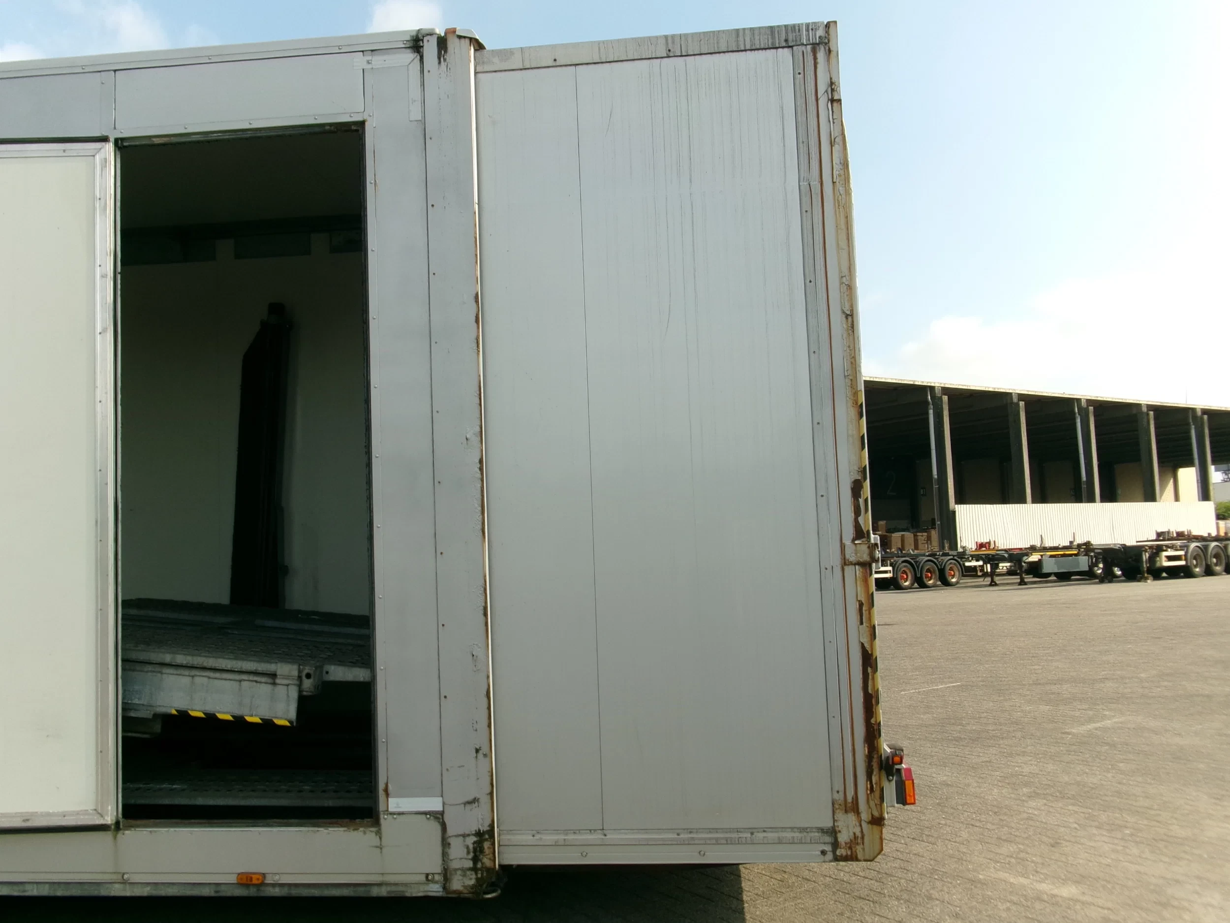 KAESSBOHRER SP-9-16CVTG 2010 - SP-9-16CVTG APK 07-2027 afbeelding 19
