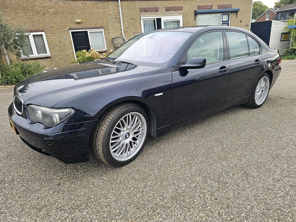 BMW 7 Serie 2002 - 745I /SEDAN/ 328000 KM./YOUNGTIMER SOON. afbeelding 1