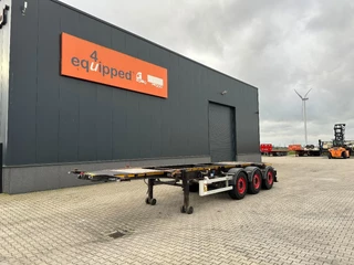 Burg N/A 2012 - 25X 20FT ADR (EX/II, EX/III, FL, AT) Chassis, Empty weight : 3.690kg, SAF INTRADISC, 2x Liftaxle, NL-chassis obrazek 1